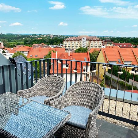 Panorama View Apartment In City Center Heviz Ngoại thất bức ảnh
