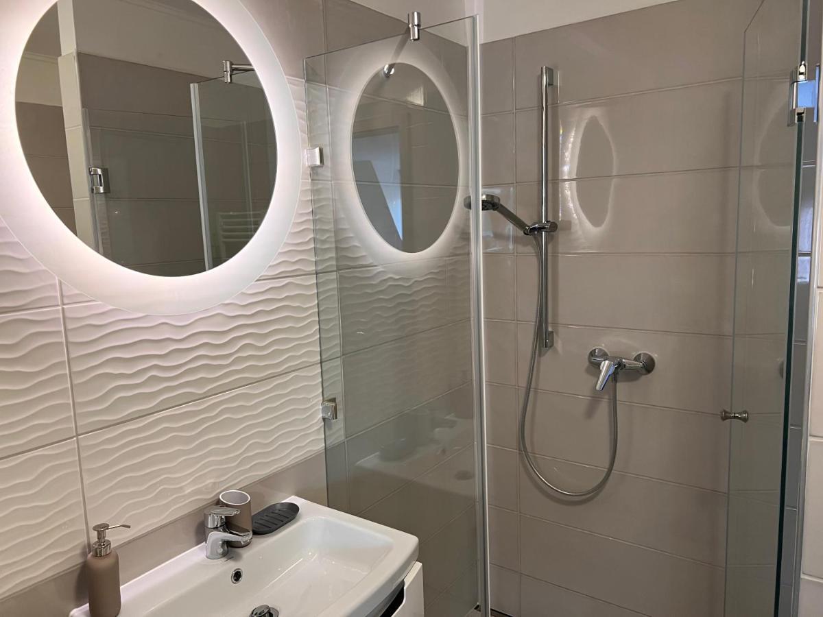 Panorama View Apartment In City Center Heviz Ngoại thất bức ảnh